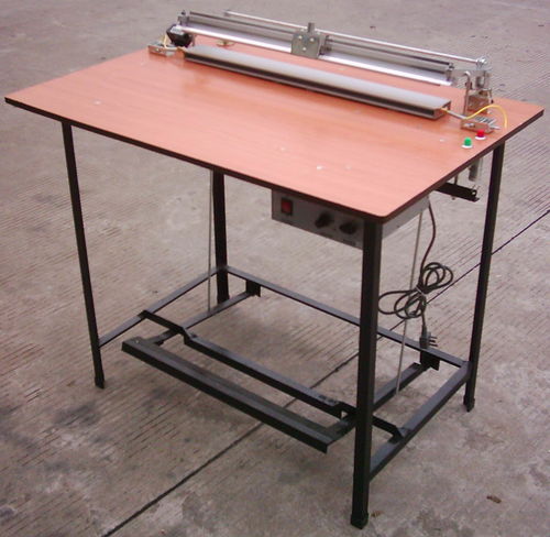 半自動封口機 氣動 腳踏 手壓 半自動封口機,封切機 廣州科沃節能機電器材廠